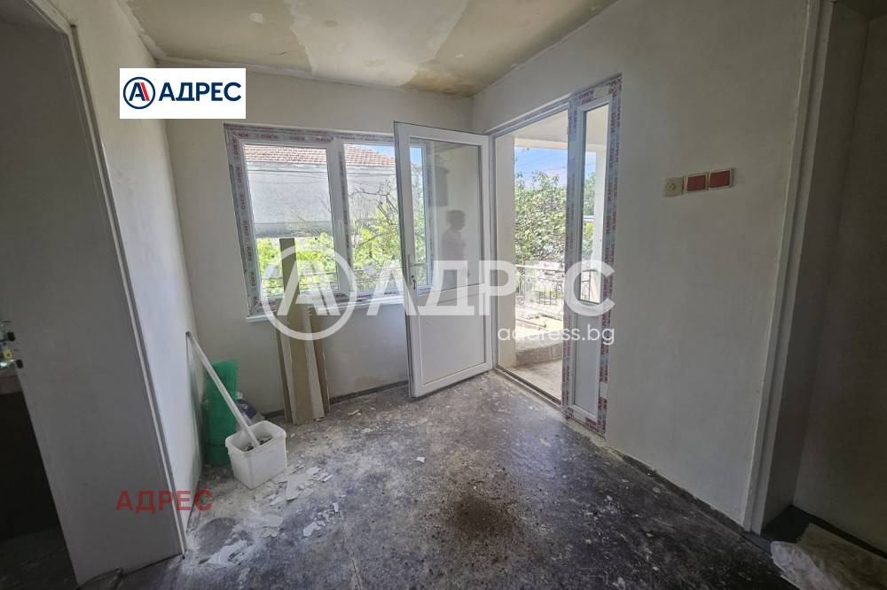 Продава КЪЩА, с. Доброплодно, област Варна, снимка 11 - Къщи - 55310769