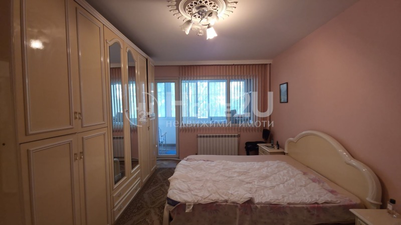 Продава МНОГОСТАЕН, град Варна, Чаталджа • 235000 € / 459620.05 лв. • 61072391 1