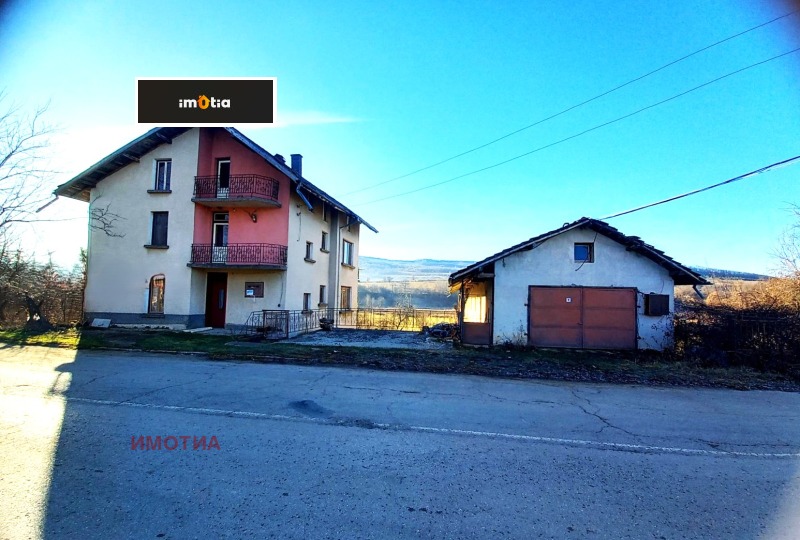 Продава КЪЩА, с. Радювене, област Ловеч