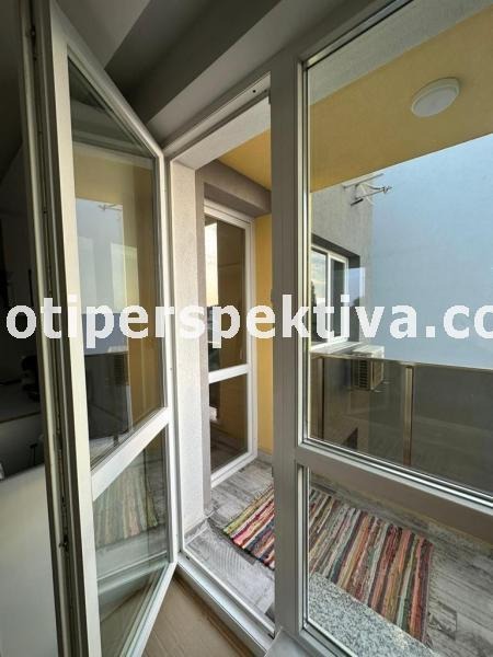 En venta  1 dormitorio Plovdiv , Jristo Smirnenski , 73 metros cuadrados | 47349381 - imagen [7]