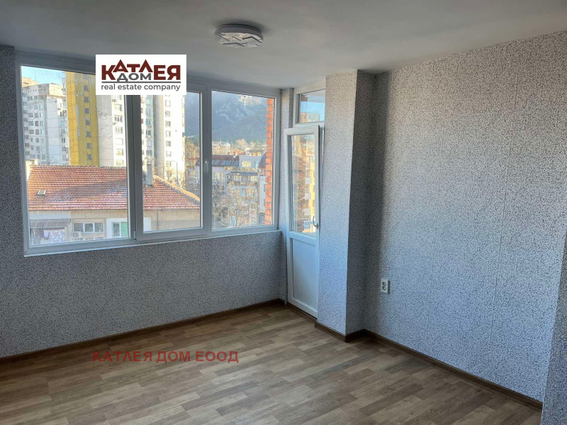 Продава  2-стаен град Враца , Център , 55 кв.м | 21669106 - изображение [2]