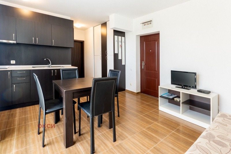 Продава  2-стаен област Бургас , гр. Приморско , 68 кв.м | 76117019 - изображение [2]