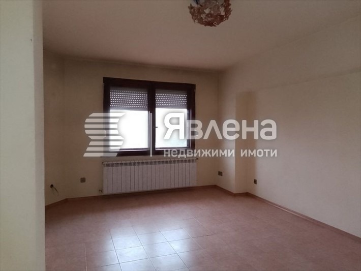 Продава 3-СТАЕН, гр. Благоевград, Широк център, снимка 1 - Aпартаменти - 47347657