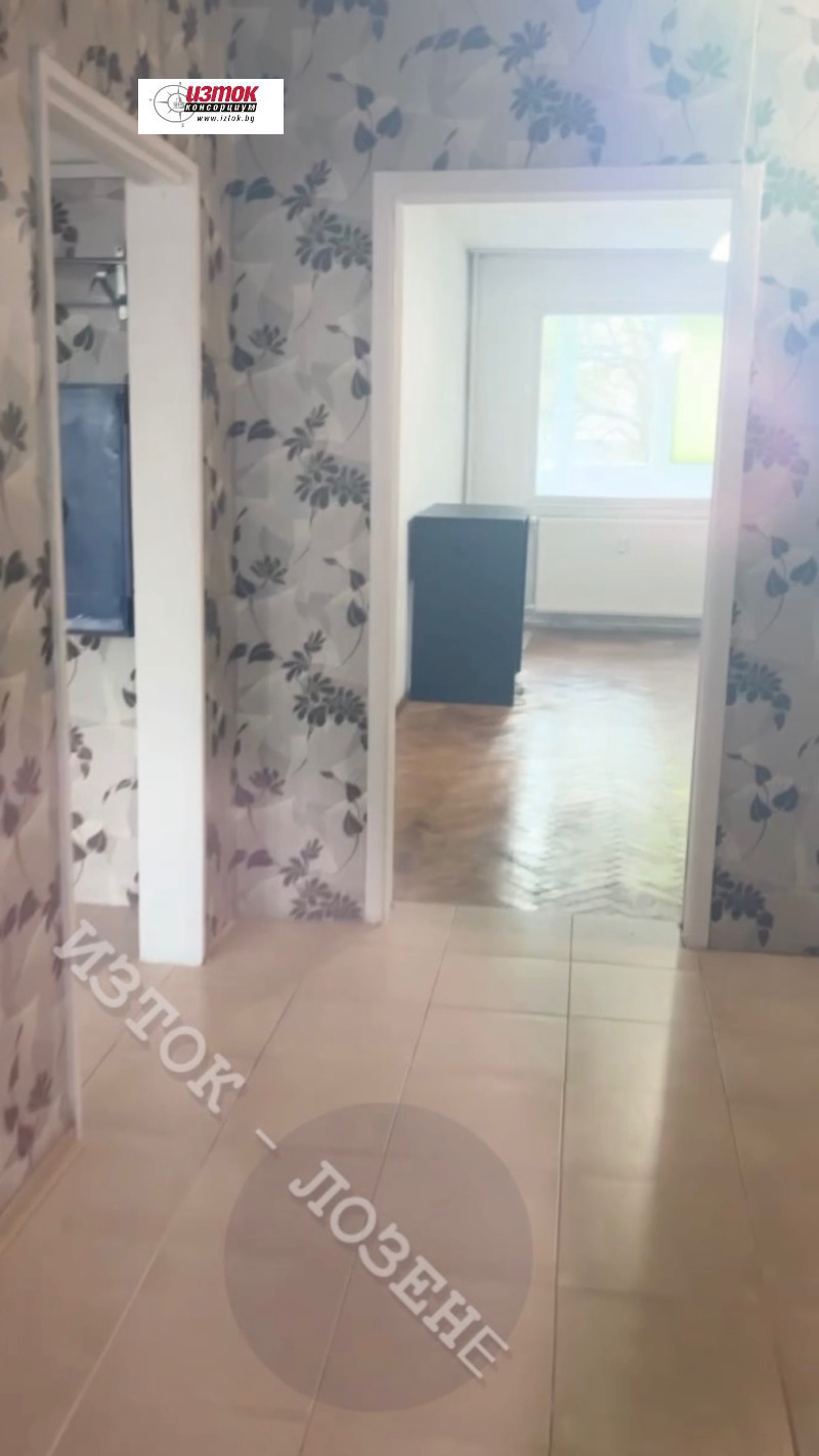 Продава 3-СТАЕН, гр. София, Мусагеница