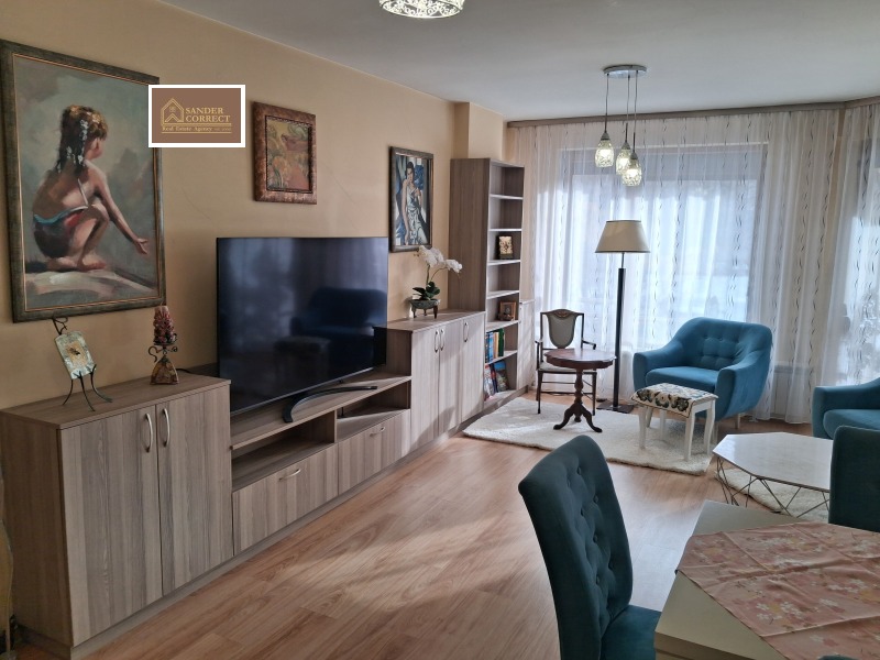 Продава 3-СТАЕН, гр. София, Света Троица