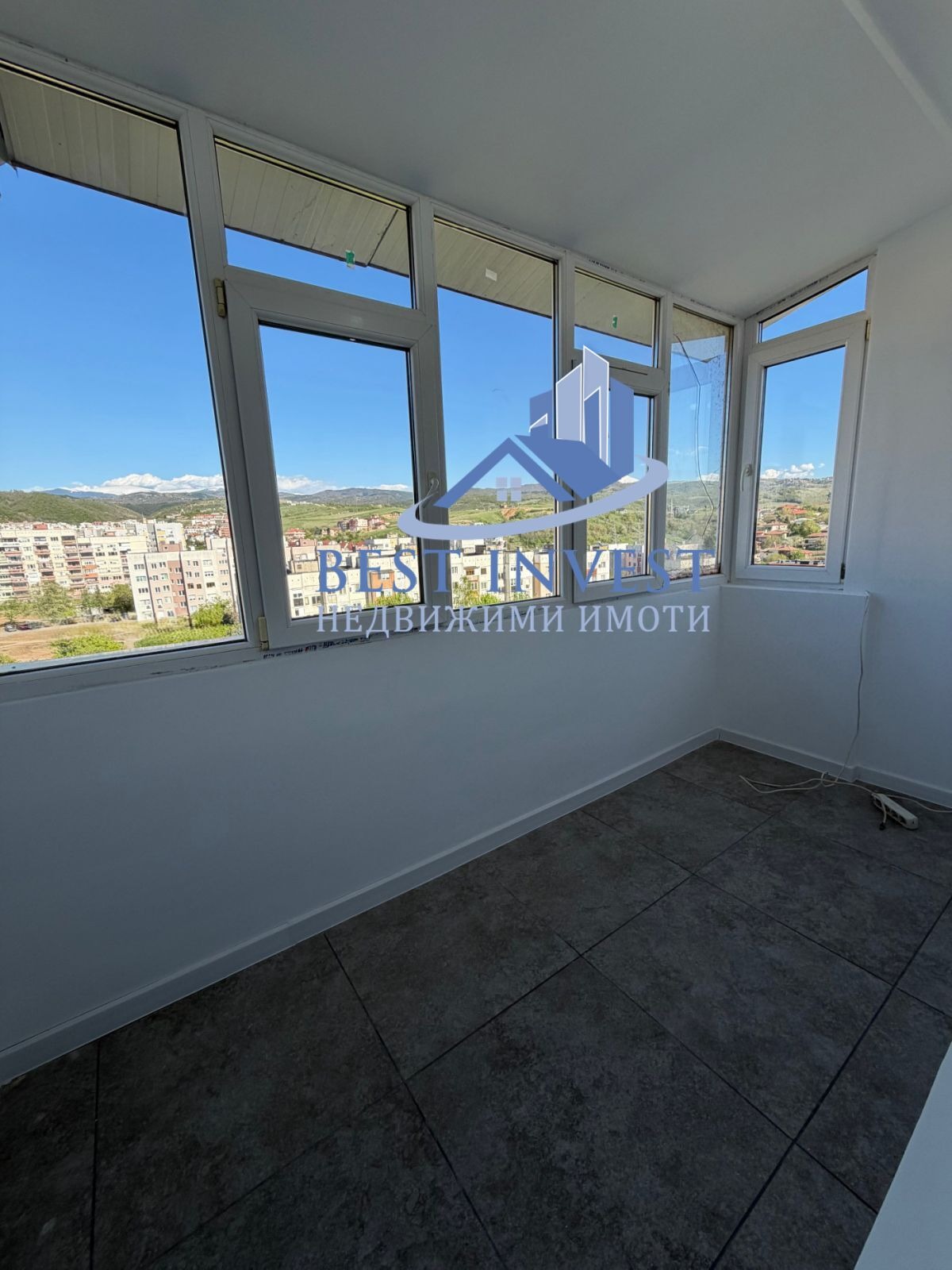 Продава 3-СТАЕН, гр. Благоевград, Ален мак, снимка 3 - Апартаменти - 54265418