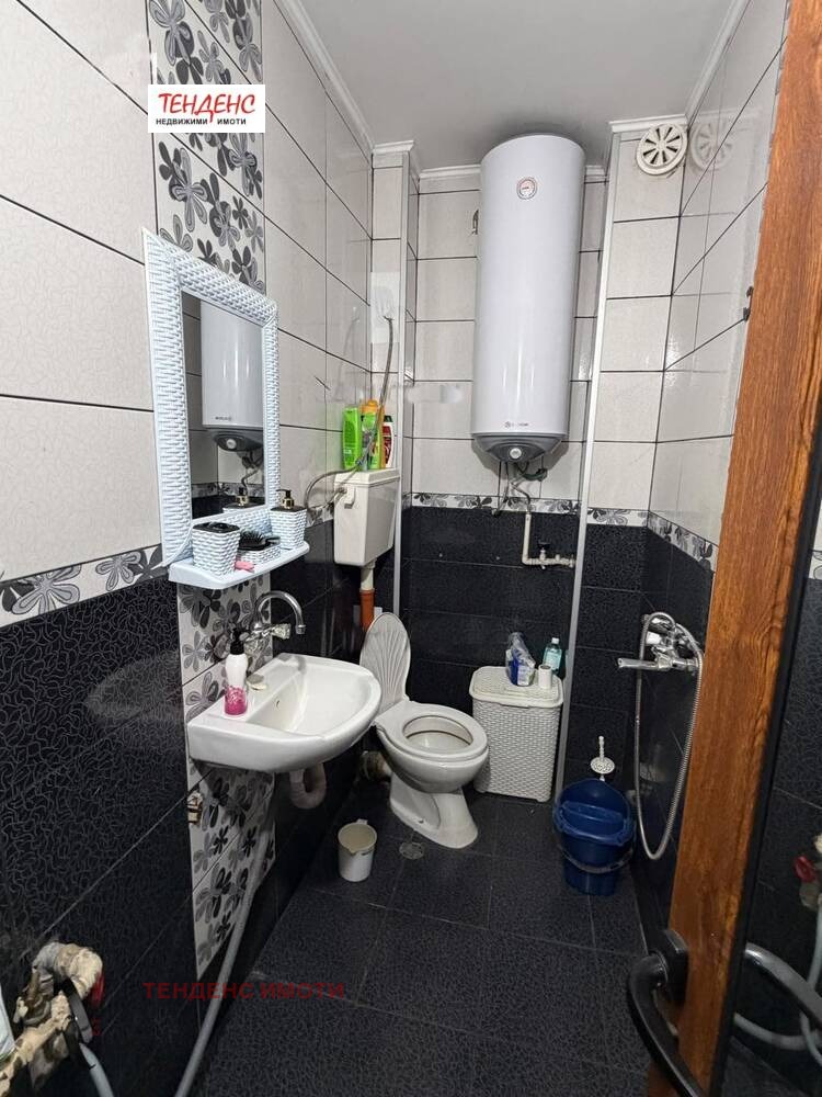 Продава 1-СТАЕН, гр. Кърджали, Възрожденци, снимка 2 - Апартаменти - 55830689