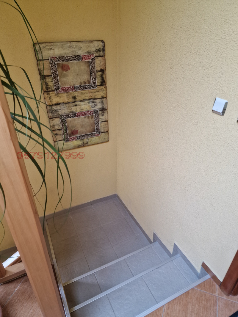 Продава 2-СТАЕН, гр. Шумен, Пазара, снимка 15 - Апартаменти - 52779870