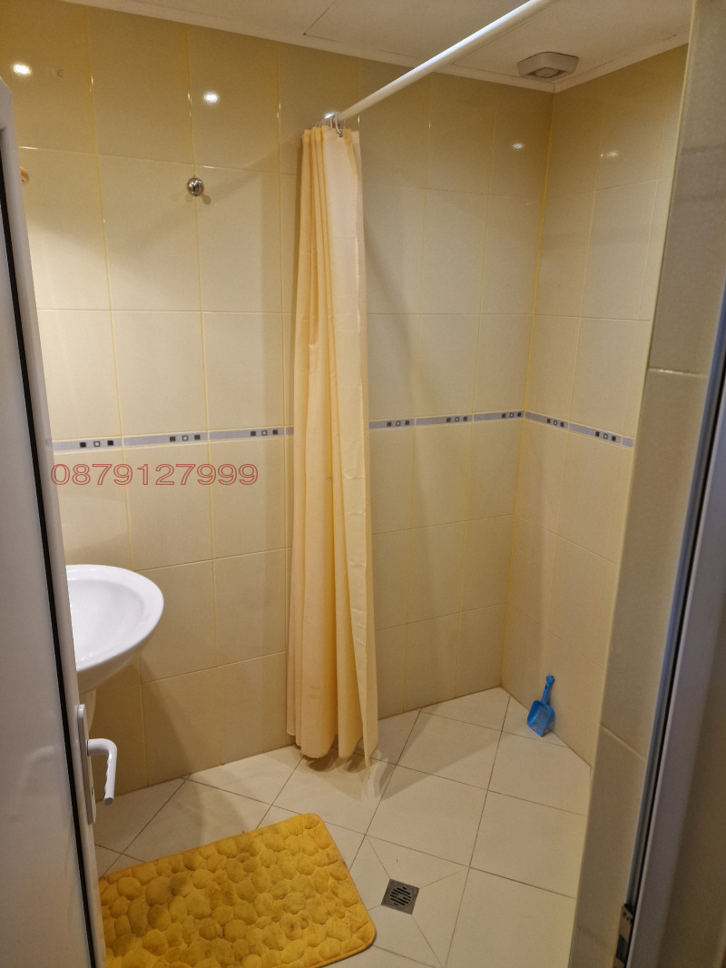 Продава 2-СТАЕН, гр. Шумен, Пазара, снимка 11 - Апартаменти - 52779870