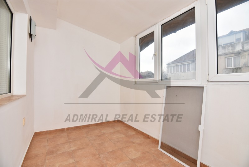 Продава 3-СТАЕН, гр. Варна, Лятно кино Тракия, снимка 6 - Апартаменти - 53148512