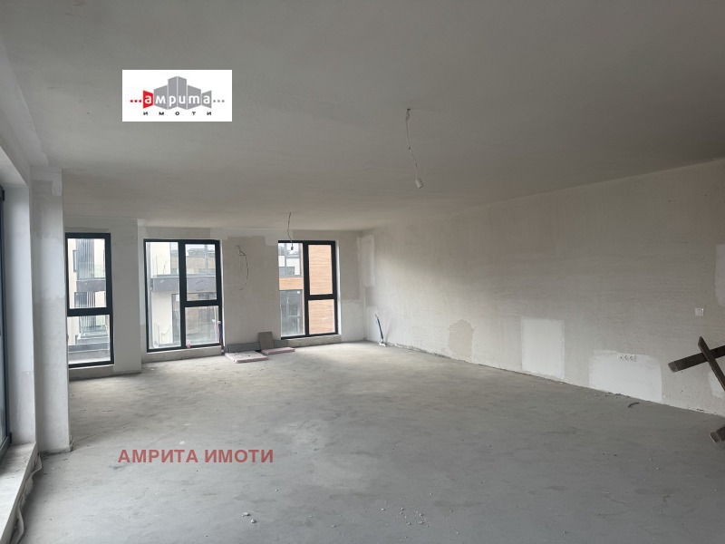 Προς πώληση  3 υπνοδωμάτια Σοφηια , Δραγαλεβτση , 240 τ.μ | 40255190 - εικόνα [8]