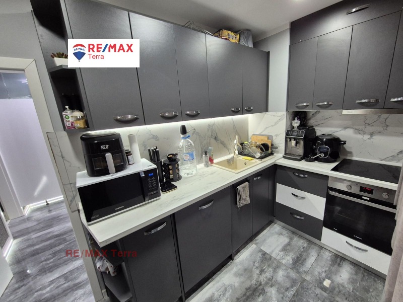 Продава МНОГОСТАЕН, гр. Плевен, Дружба 4, снимка 8 - Апартаменти - 53340667