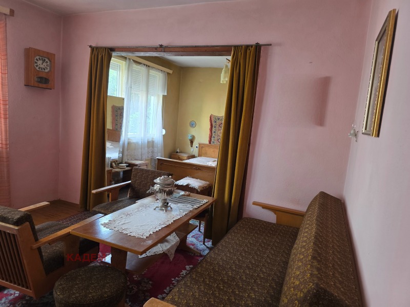 Продава  Етаж от къща град Кюстендил , Център , 110 кв.м | 71689533 - изображение [13]