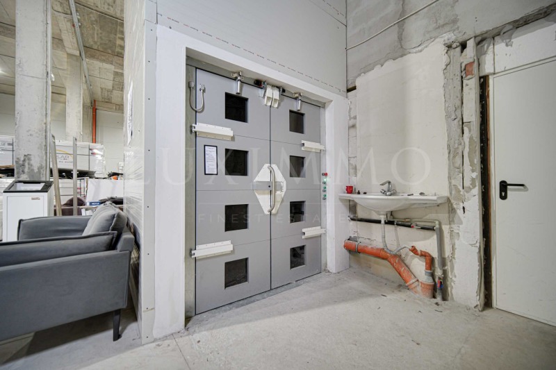 Продава СКЛАД, гр. София, с. Герман, снимка 6 - Складове - 52249022