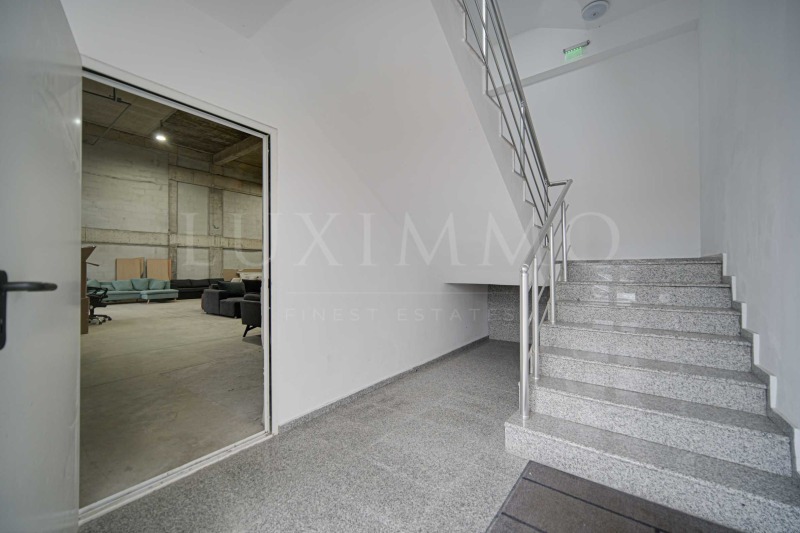 Продава СКЛАД, гр. София, с. Герман, снимка 7 - Складове - 52249022