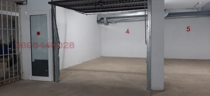 Продава ГАРАЖ, ПАРКОМЯСТО, гр. Разград, Център, снимка 4 - Гаражи и паркоместа - 52782366