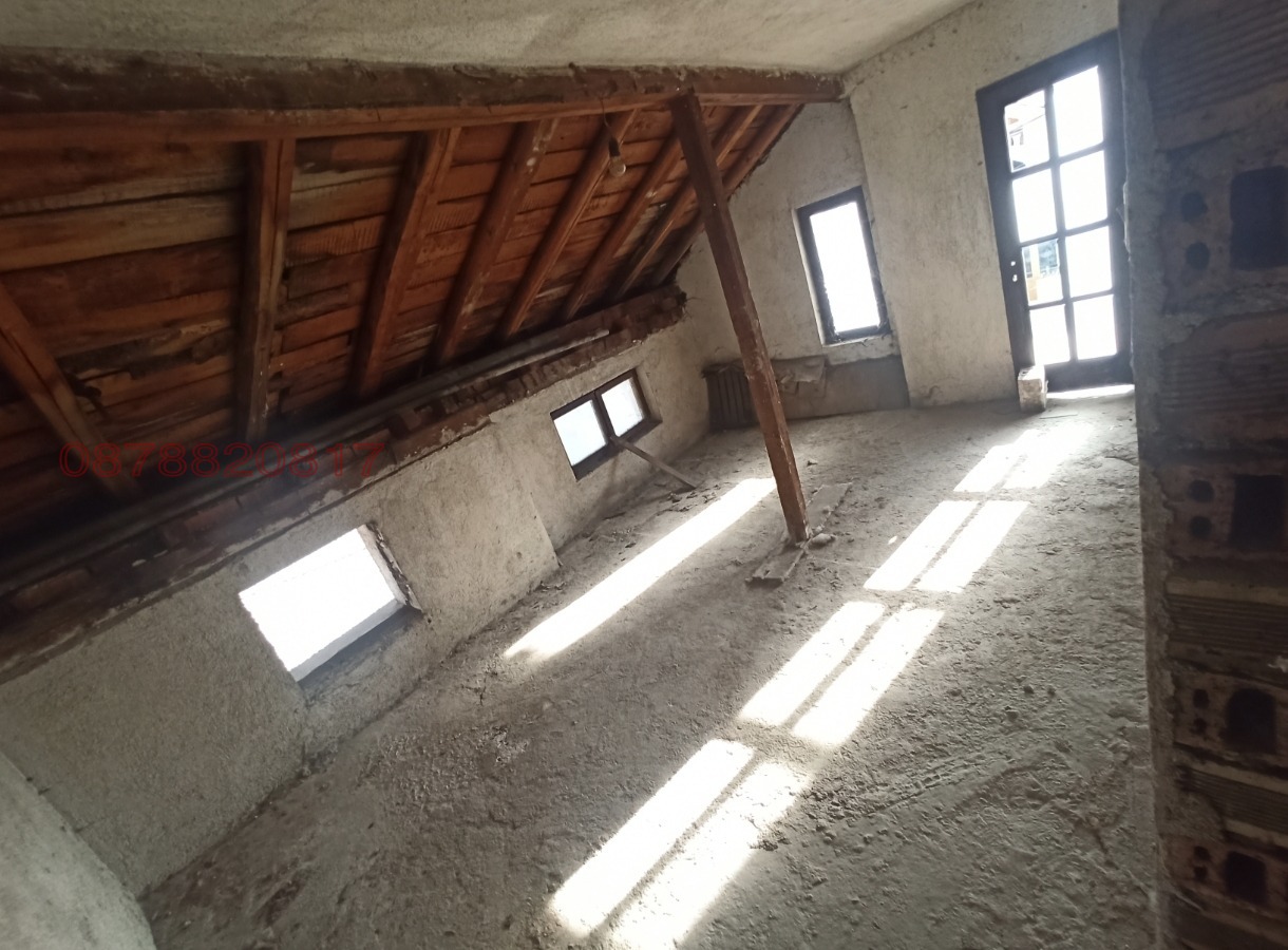 Продава КЪЩА, гр. Велинград, област Пазарджик, снимка 13 - Къщи - 54595419