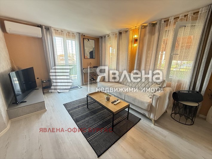 Продава 3-СТАЕН, област Бургас, с. Равда • 119990 € / 234680.04 лв. • 38686051 1