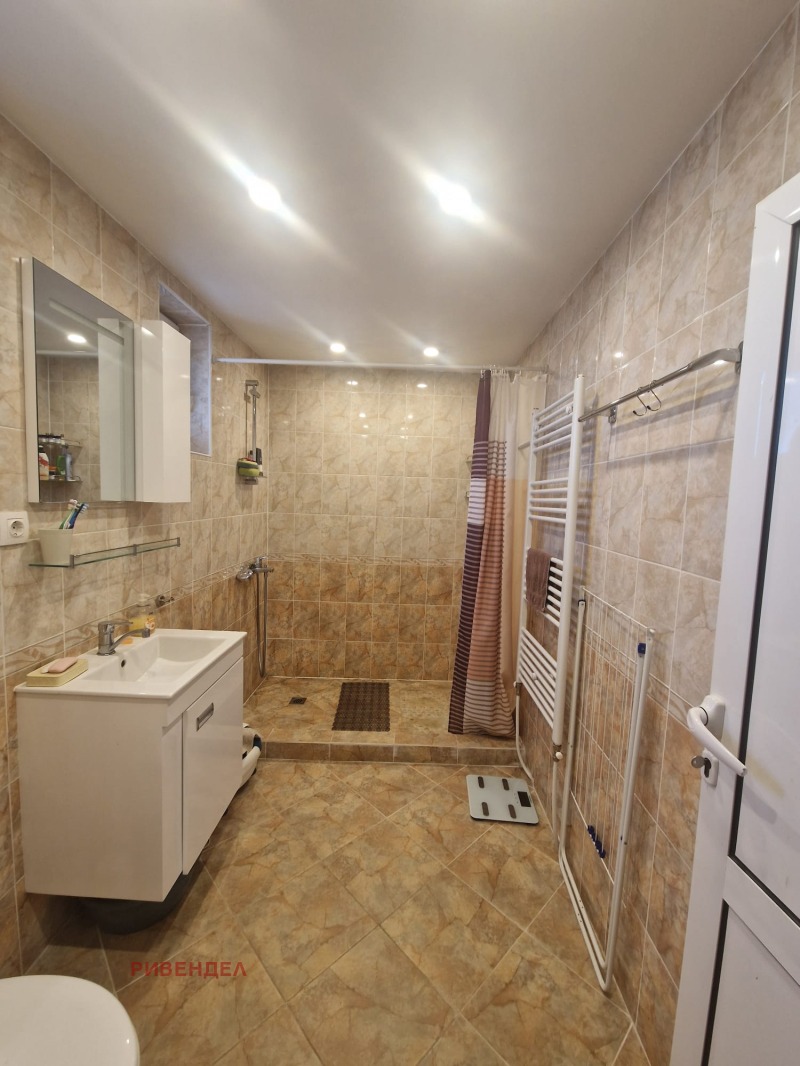 Продава ЕТАЖ ОТ КЪЩА, гр. Самоков, област София област, снимка 6 - Етаж от къща - 52373382