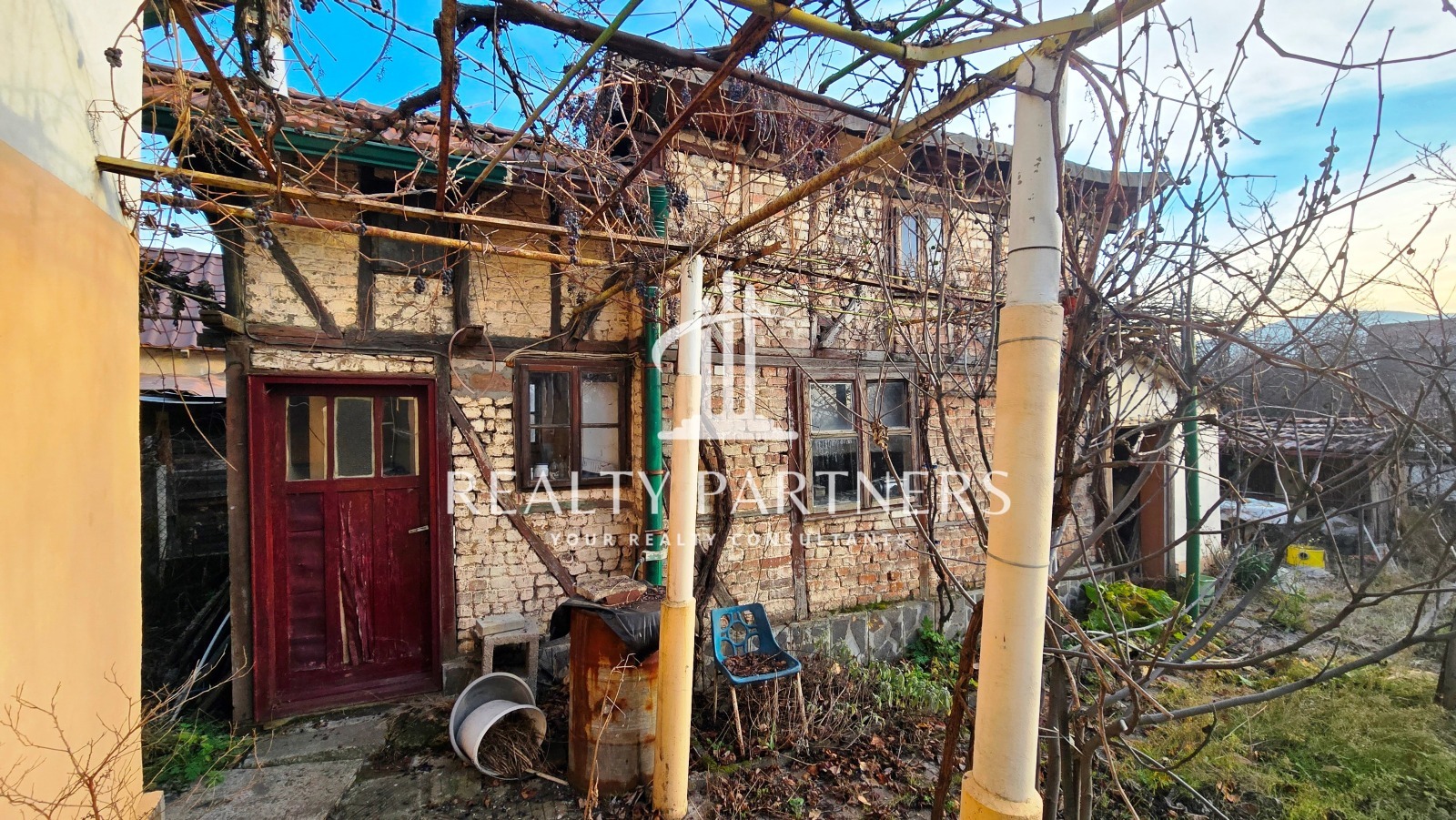 Продава КЪЩА, гр. Перник, Рудничар, снимка 16 - Къщи - 55415036