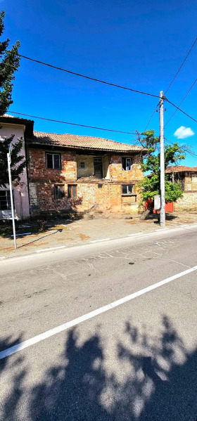 Ev Roman, bölge Vratsa 1