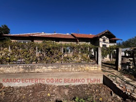 Casa Draganovo, região Veliko Tarnovo