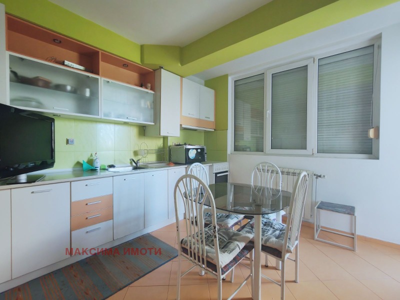 De vânzare  1 dormitor Burgas , Lazur , 66 mp | 57122014
