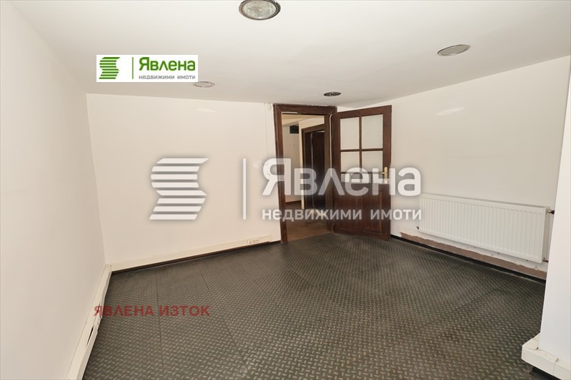 Продава  4-стаен град София , Докторски паметник , 140 кв.м | 77001732