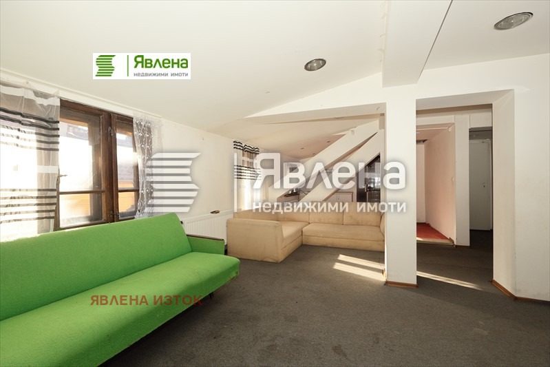 Продава 4-СТАЕН, гр. София, Докторски паметник, снимка 3 - Aпартаменти - 48936945