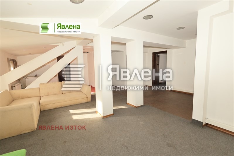 Продава 4-СТАЕН, гр. София, Докторски паметник, снимка 4 - Aпартаменти - 48936945