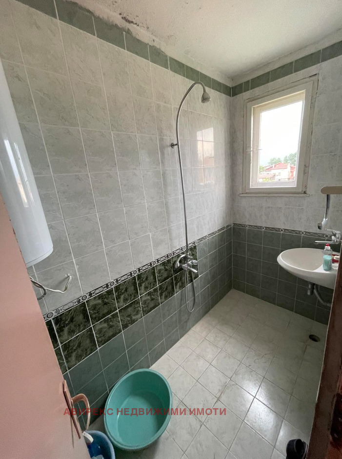 Till salu  3+ sovrum Plovdiv , Proslav , 150 kvm | 33716887 - bild [2]