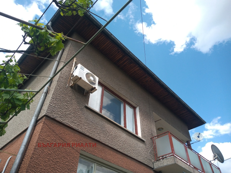 En venta  Piso de la casa Sofia , Novi Iskar , 214 metros cuadrados | 63004970 - imagen [2]