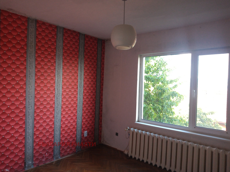 Продава  Етаж от къща град София , гр. Нови Искър , 214 кв.м | 63004970 - изображение [5]
