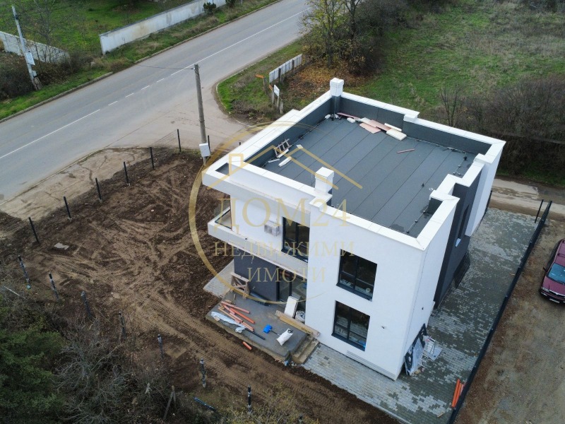 Продава КЪЩА, с. Мусачево, област София област, снимка 4 - Къщи - 50313777