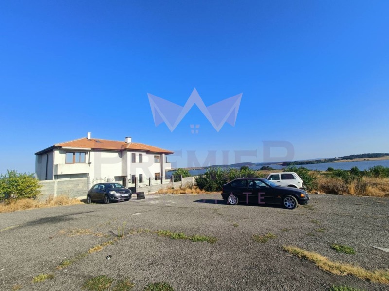 À venda  Casa Burgas , Meden rudnik - zona V , 206 m² | 88071322