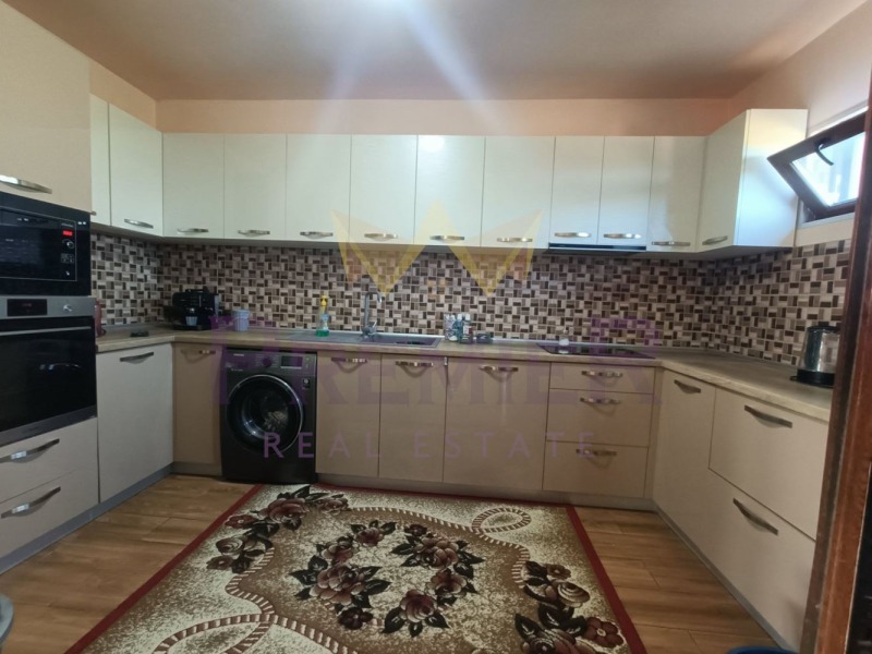 À venda  Casa Burgas , Meden rudnik - zona V , 206 m² | 88071322 - imagem [4]