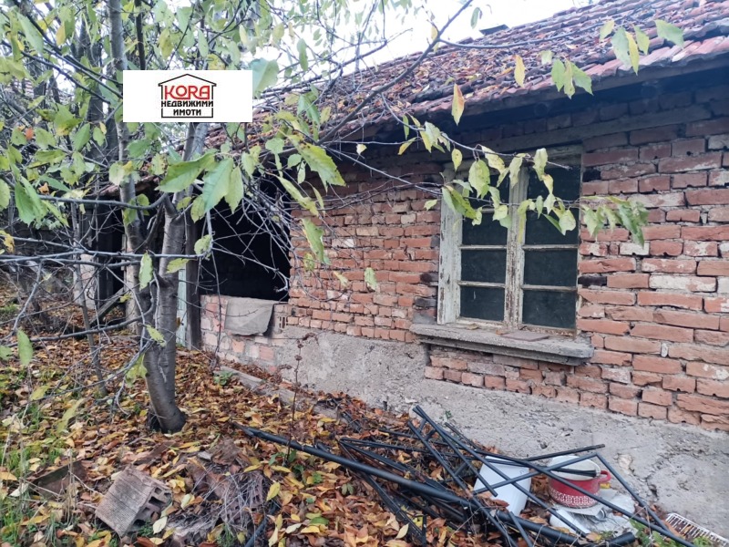 Продава КЪЩА, област Плевен, с. Пелишат • 13000 € / 25425.79 лв. • 60604588 1