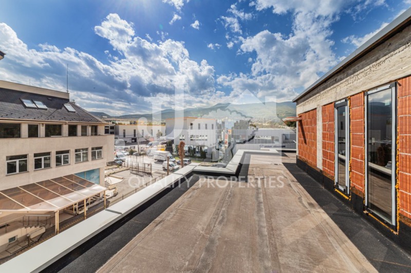 Продава ПРОМ. ПОМЕЩЕНИЕ, гр. София, Малинова долина, снимка 2 - Производствени сгради - 49664086