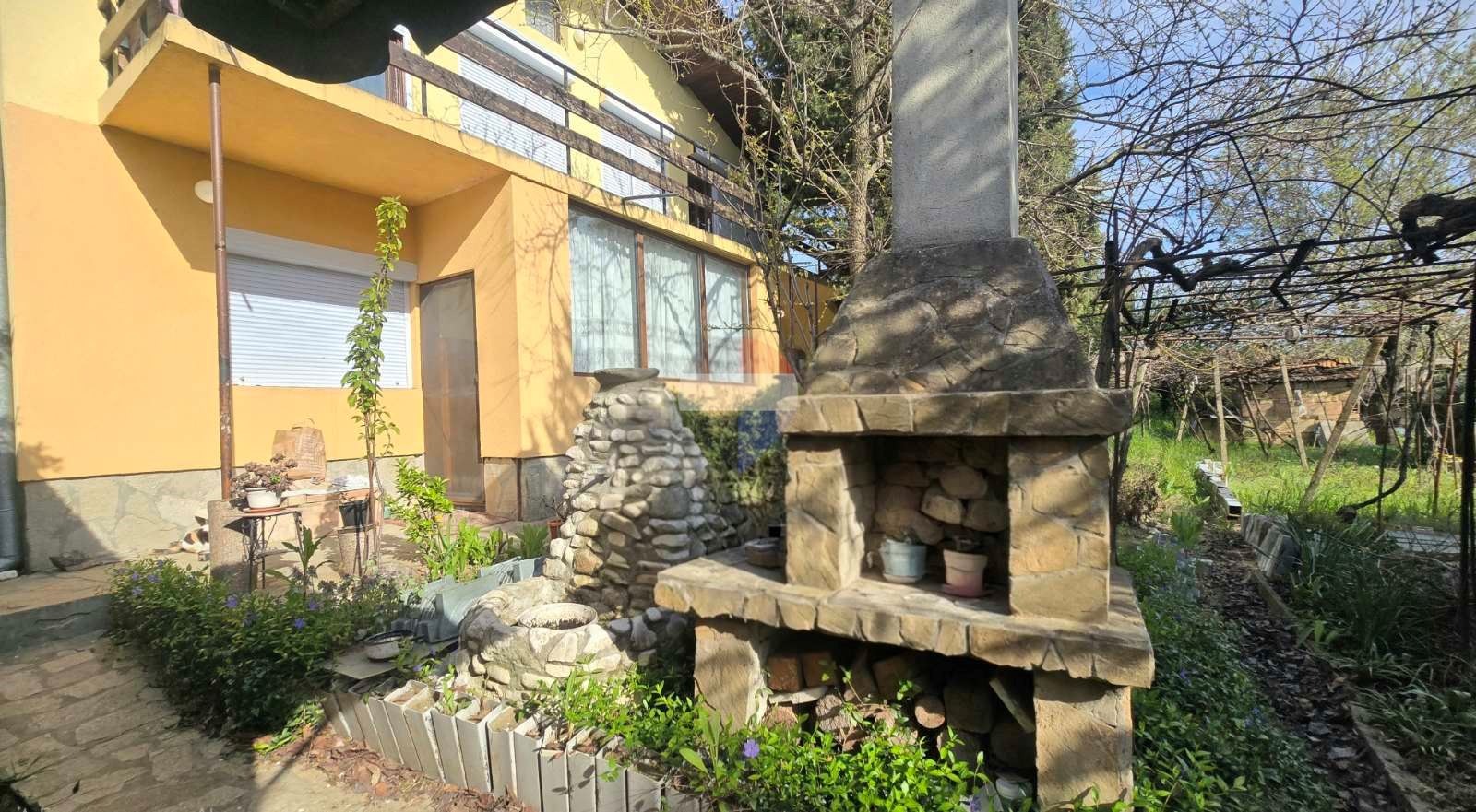 Продава КЪЩА, гр. Варна, м-т Зеленика