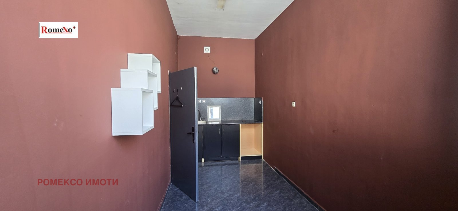 Продава МАГАЗИН, гр. Пловдив, Център, снимка 9 - Магазини - 54106433