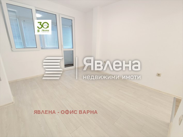 Till salu  Studio Varna , Mladost 1 , 30 kvm | 15509529 - bild [2]