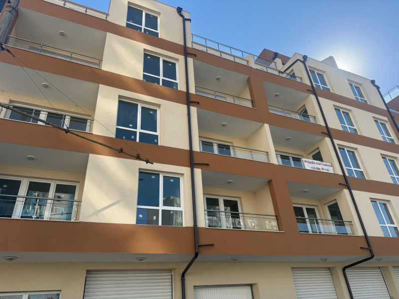 Na sprzedaż  2 sypialnie Burgas , Meden rudnik - zona W , 108 mkw | 79620103