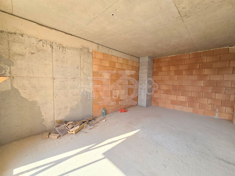 Till salu  3 sovrum Varna , Cveten kvartal , 133 kvm | 84650321 - bild [5]