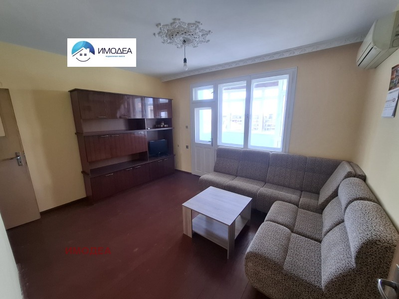 En venta  3 dormitorios Veliko Tarnovo , Kartala , 93 metros cuadrados | 70662063 - imagen [2]