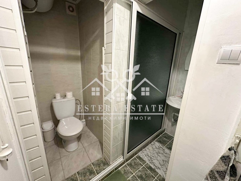 Продава 4-СТАЕН, гр. Шумен, Математическа гимназия, снимка 10 - Апартаменти - 52335399