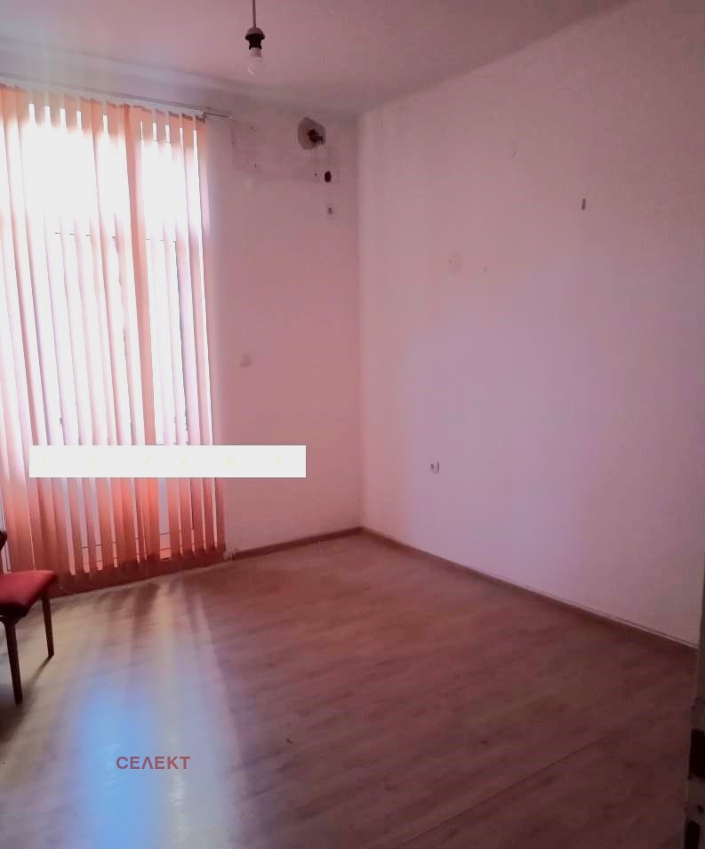 Te koop  Huis Plovdiv , Tsentar , 255 m² | 31729880 - afbeelding [2]