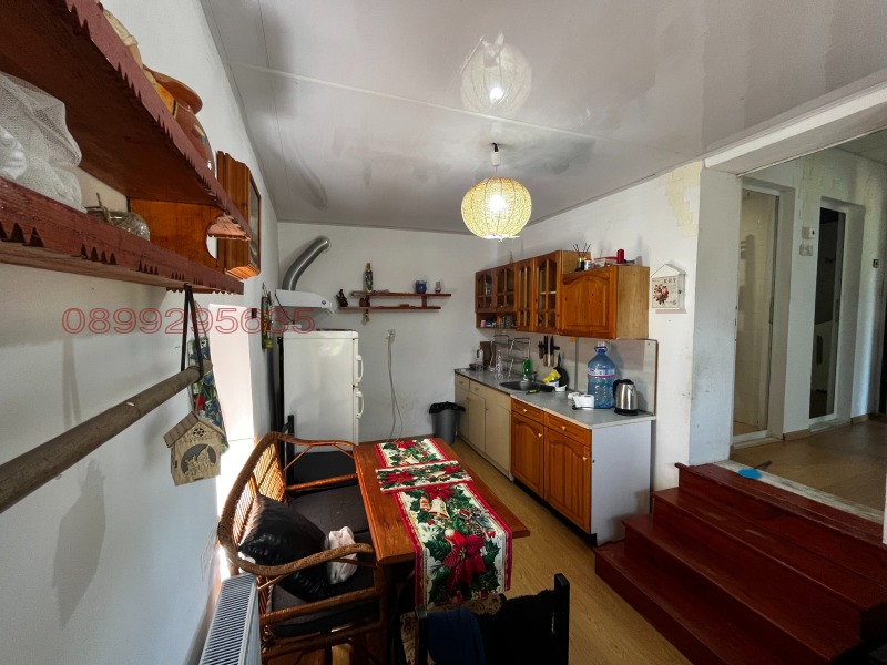 Продава КЪЩА, с. Ветрен, област Силистра, снимка 4 - Къщи - 52784158