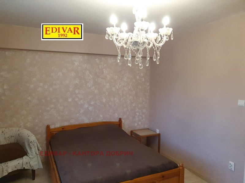 Продава КЪЩА, с. Славеево, област Добрич, снимка 8 - Къщи - 53061413