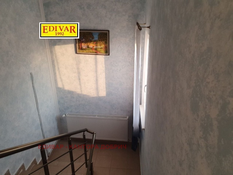 Продава КЪЩА, с. Славеево, област Добрич, снимка 11 - Къщи - 53061413