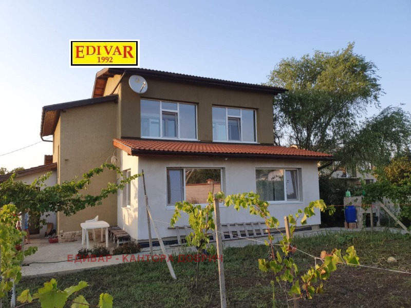 Продава КЪЩА, с. Славеево, област Добрич, снимка 3 - Къщи - 53061413